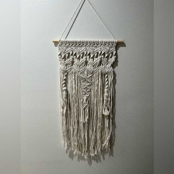 Set of 2 Boho Cream Macrame Wall Hangings, EUC, smoke free, decorative - Picture 1 of 4